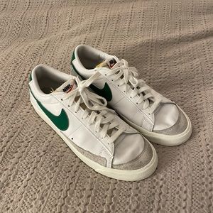 Nike Blazer 77 Low Pine Green